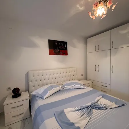 Jea House Appartement *