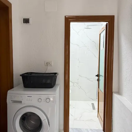 Jea House Pogradec